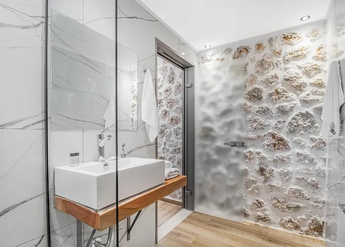 Groundfloor 1 Цукаладес